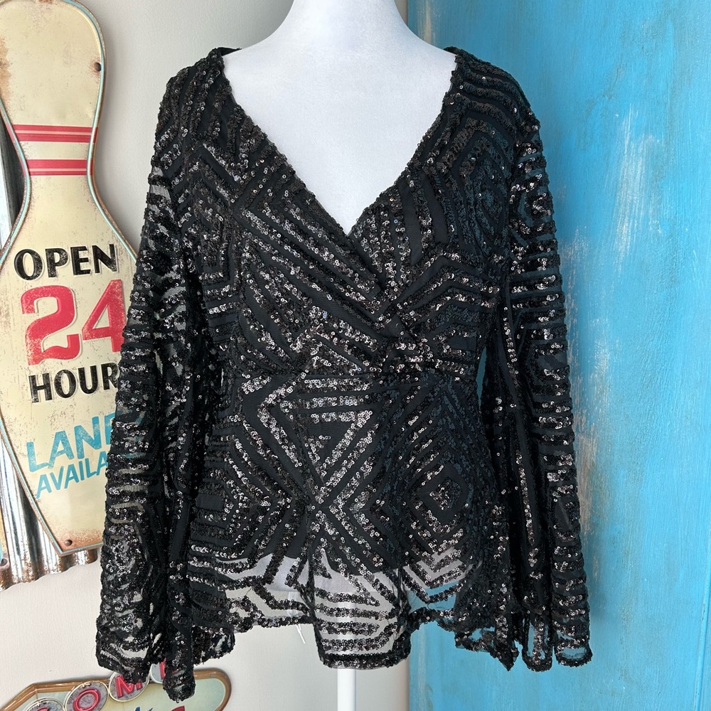 VENUS Black Sequin Bell Sleeve V-Neck Blouse Party Evening Statement Sleeve